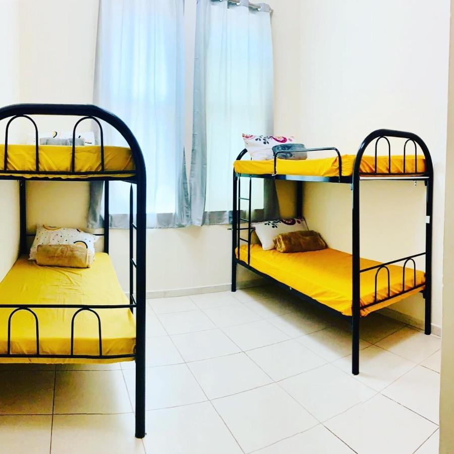 Female Only-Anaruby Backpackers- Metro Station Mashreq Hostel Dubaj Kültér fotó